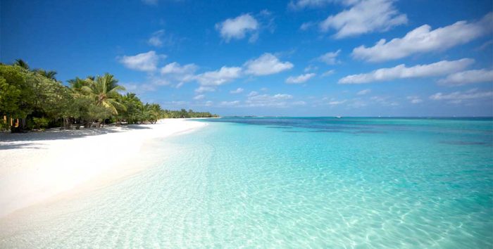 Maldive spiaggia 2