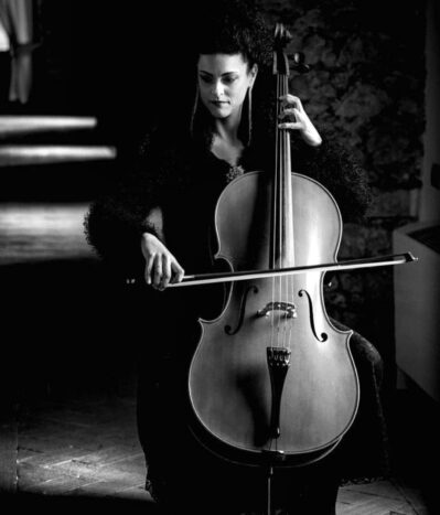 Cello Acustico